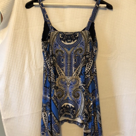 Blue Flowy Tank with Pattern - Picture 4 of 5